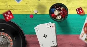 svip2 apk NBA blackjack table with card decks and player positions